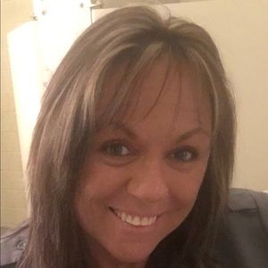 Meet your Posher, Nora